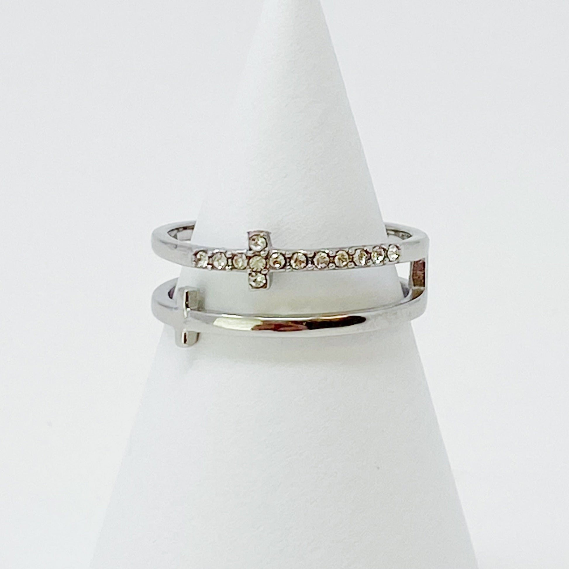 Forever Double Cross Ring-3
