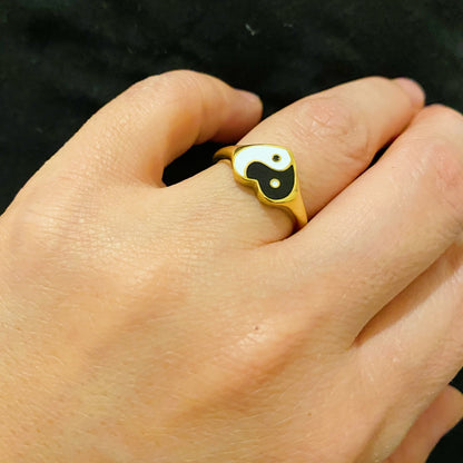 Yin Yang Heart Signet Ring-1