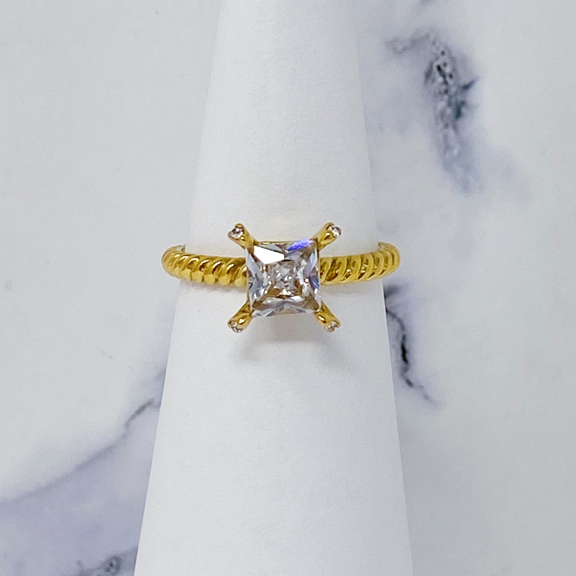 Braided Single Stone Ring-3