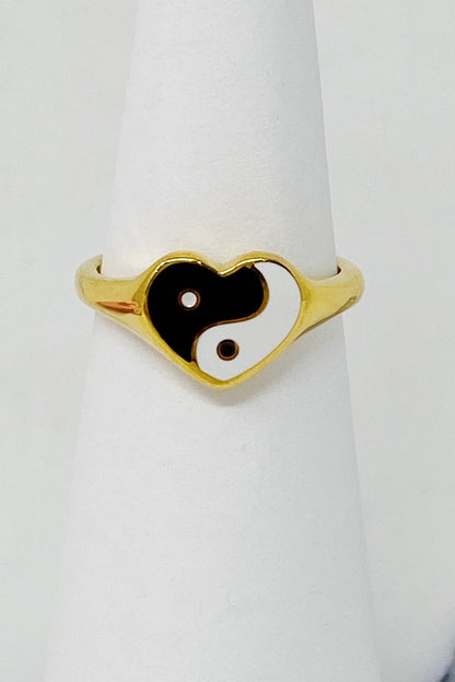Yin Yang Heart Signet Ring-0