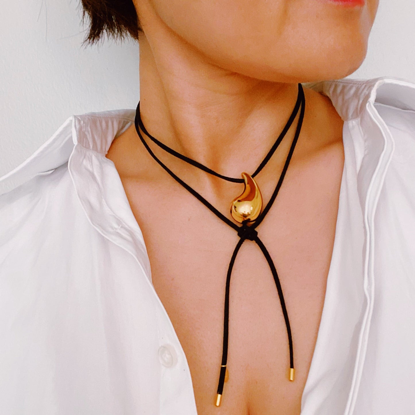 Black Leather Teardrop Necklace-1