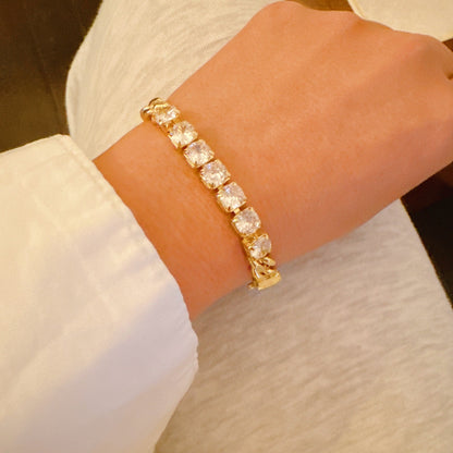 City Glam Chain Bracelet-1